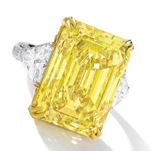 30.16-carat-Fancy-Vivid-Yellow-diamond-Sothebys1