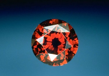 de-young-red-diamonds.jpg
